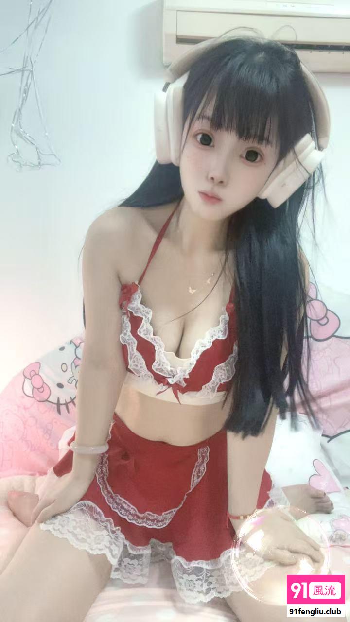 小巧萝莉冰儿